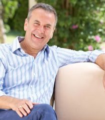 Louis, 60 ans, Homme hétérosexuel