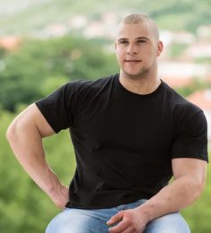 Maxime, 31 ans, Homme hétérosexuel, Homme