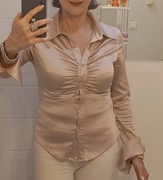 Evelyne, 58 ans, Femme hétérosexuelle, Femme